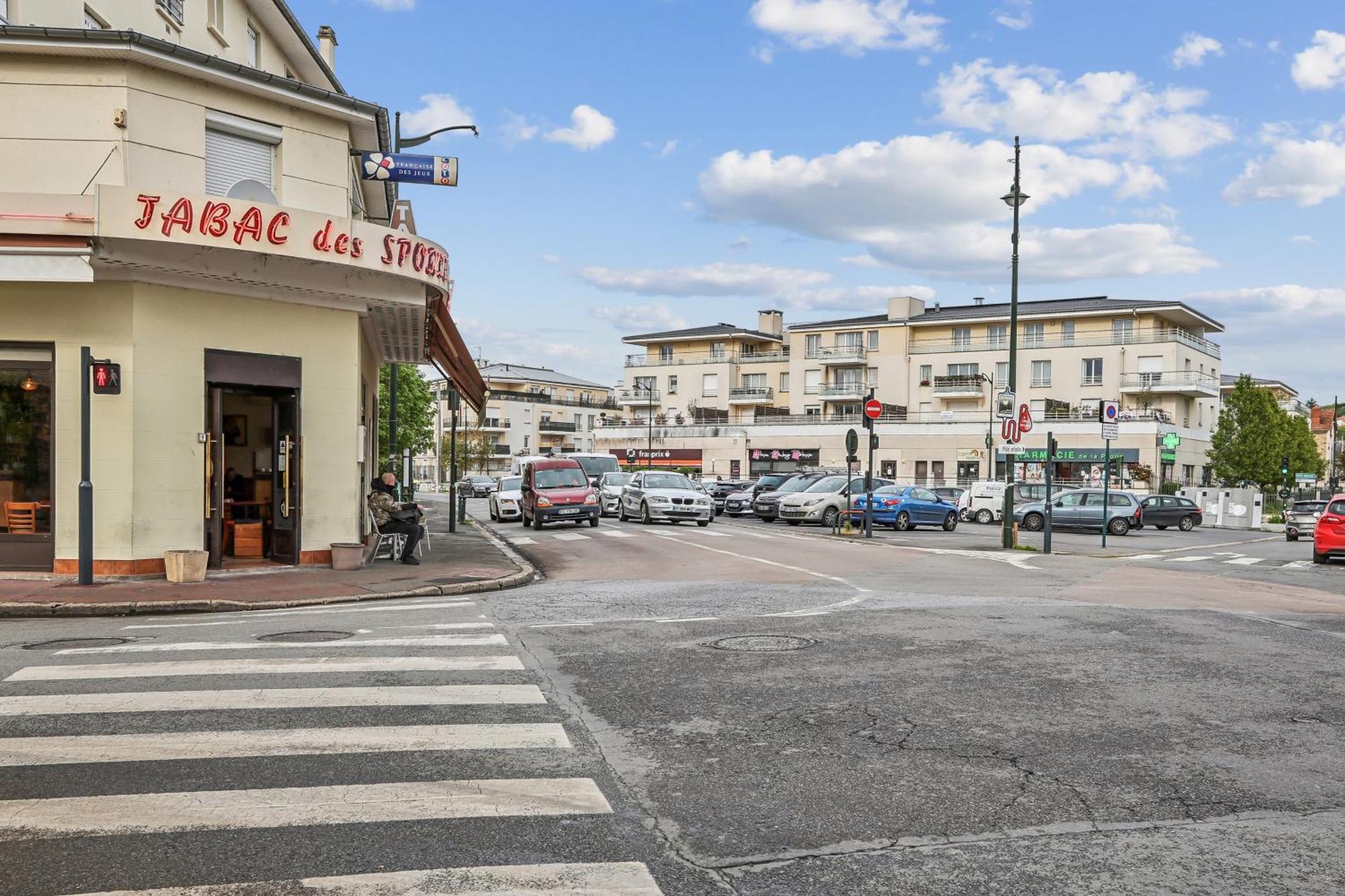 Comfortable Studio Dowtown Corbeil-Essonnes Exteriör bild