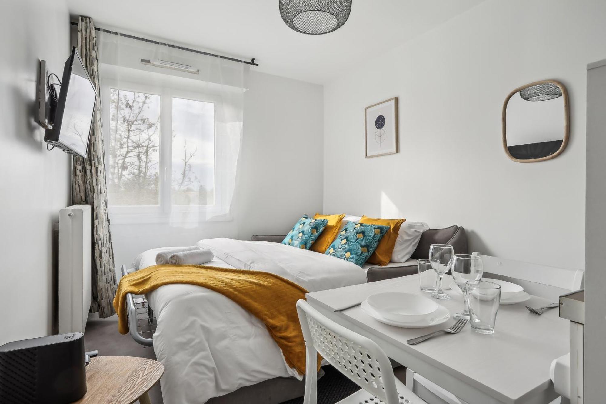 Comfortable Studio Dowtown Corbeil-Essonnes Exteriör bild